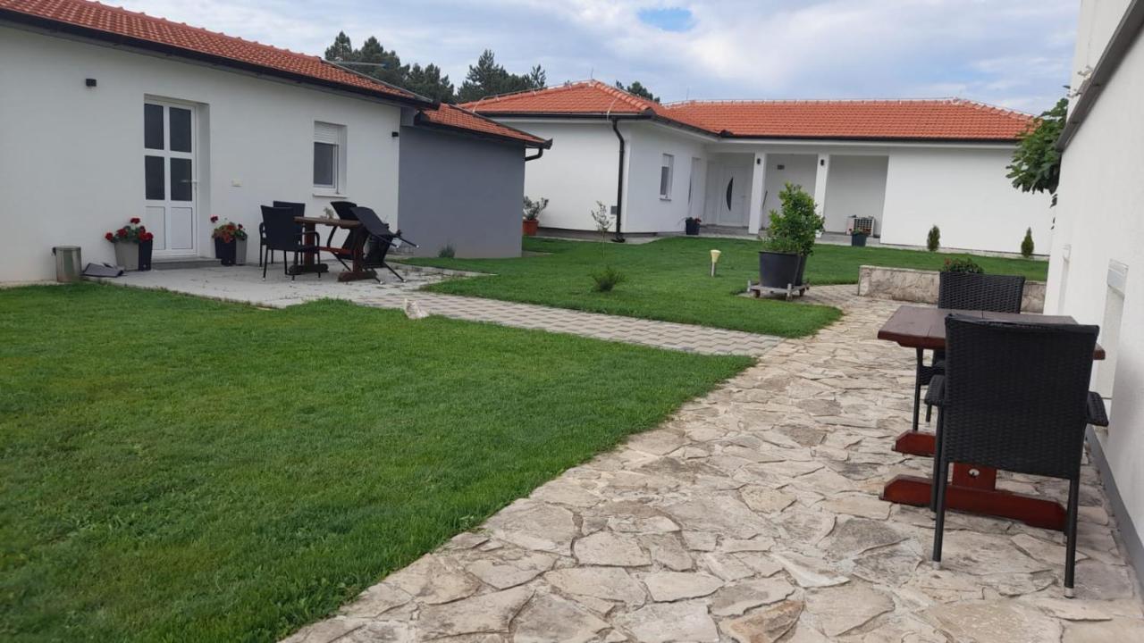 Apartment Kravica Ljubuški Zewnętrze zdjęcie